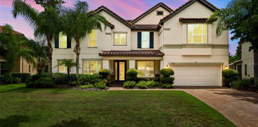 House in Tampa, Florida 7 bedrooms, 486.53 sq.m. № 2197028