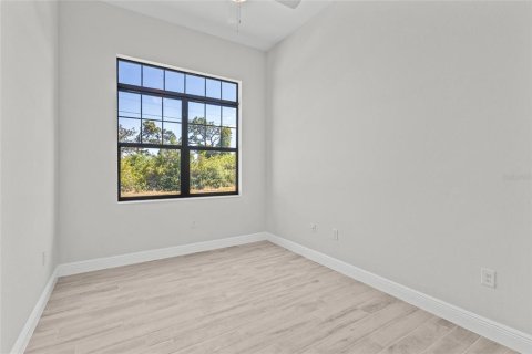 Casa en venta en Port Charlotte, Florida, 4 dormitorios, 170.29 m2 № 2109919 - foto 24