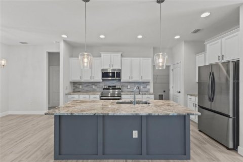 Casa en venta en Port Charlotte, Florida, 4 dormitorios, 170.29 m2 № 2109919 - foto 13