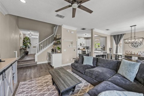 Adosado en venta en Tampa, Florida, 3 dormitorios, 182.83 m2 № 1835687 - foto 8
