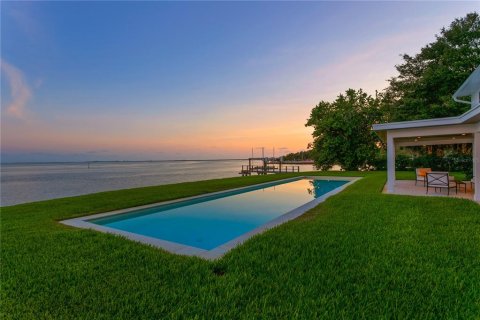 Villa ou maison à vendre à Saint Petersburg, Floride: 4 chambres, 304.53 m2 № 1762110 - photo 16