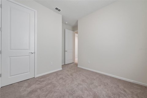 House in Orlando, Florida 4 bedrooms, 216.09 sq.m. № 2201784 - photo 27
