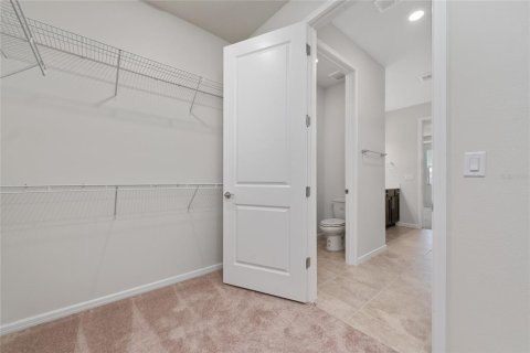 House in Orlando, Florida 4 bedrooms, 216.09 sq.m. № 2201784 - photo 23