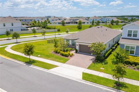 House in Orlando, Florida 4 bedrooms, 216.09 sq.m. № 2201784 - photo 3