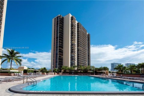 Condo in Aventura, Florida, 1 bedroom  № 1964784