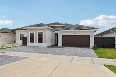House in Miami, Florida 4 bedrooms, 193.79 sq.m. № 1834494 - photo 3