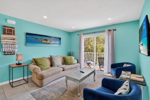Duplex in Holmes Beach, Florida 2 bedrooms, 74.32 sq.m. № 2107520 - photo 16