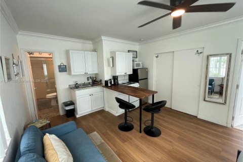 Villa ou maison à louer à Hollywood, Floride № 2012969 - photo 11