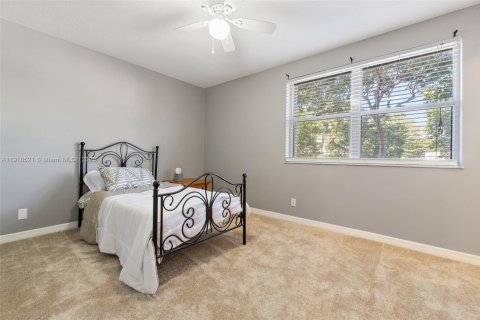 Copropriété à vendre à Palm City, Floride: 2 chambres, 124.21 m2 № 1973230 - photo 13