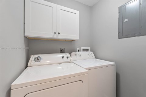 Copropriété à vendre à Palm City, Floride: 2 chambres, 124.21 m2 № 1973230 - photo 16