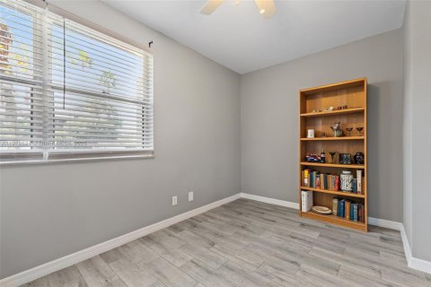 Copropriété à vendre à Palm City, Floride: 2 chambres, 124.21 m2 № 1973230 - photo 15