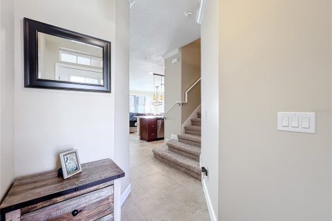 Townhouse in Winter Garden, Florida 3 bedrooms, 173.36 sq.m. № 1524155 - photo 4