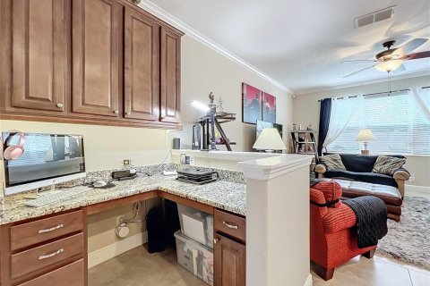 Townhouse in Winter Garden, Florida 3 bedrooms, 173.36 sq.m. № 1524155 - photo 6
