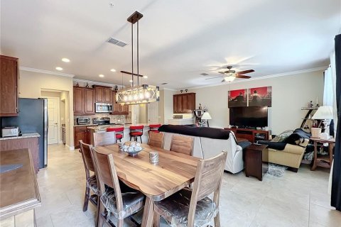 Townhouse in Winter Garden, Florida 3 bedrooms, 173.36 sq.m. № 1524155 - photo 25