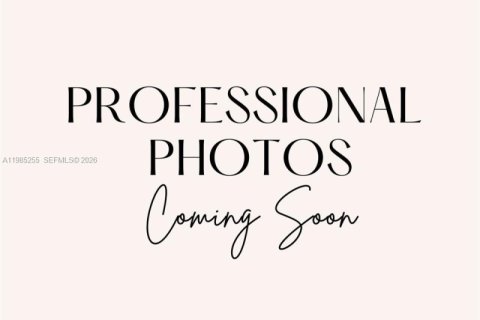 Купить виллу или дом в Майами, Флорида 3 спальни, 171.4м2, № 2050901 - фото 3