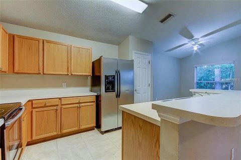 Casa en alquiler en Tampa, Florida, 3 dormitorios, 227.98 m2 № 1875816 - foto 7