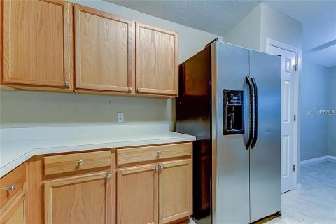 Casa en alquiler en Tampa, Florida, 3 dormitorios, 227.98 m2 № 1875816 - foto 8