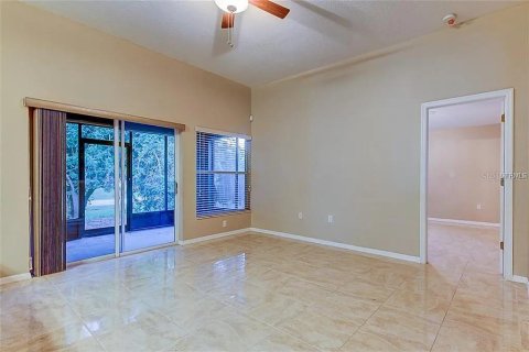 Casa en alquiler en Tampa, Florida, 3 dormitorios, 227.98 m2 № 1875816 - foto 25