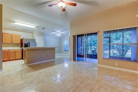 Casa en alquiler en Tampa, Florida, 3 dormitorios, 227.98 m2 № 1875816 - foto 6