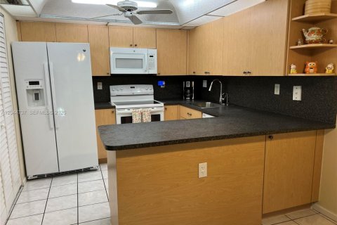 Touwnhouse à vendre à Davie, Floride: 3 chambres, 119.84 m2 № 2179031 - photo 6