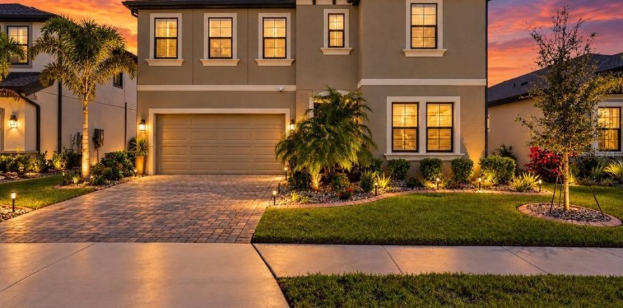 Casa en Parrish, Florida 5 dormitorios, 314.1 m2 № 2386107