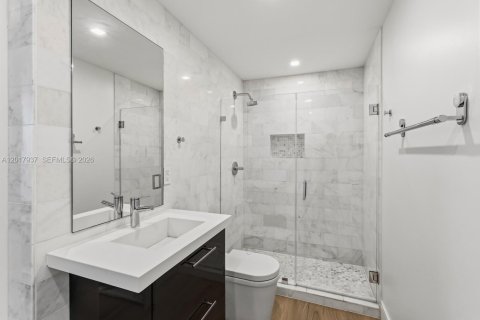 Copropriété à vendre à Miami, Floride: 2 chambres, 153.29 m2 № 2083911 - photo 24