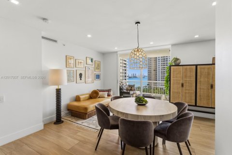Copropriété à vendre à Miami, Floride: 2 chambres, 153.29 m2 № 2083911 - photo 10