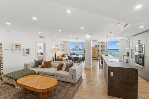 Copropriété à vendre à Miami, Floride: 2 chambres, 153.29 m2 № 2083911 - photo 4