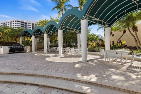 Copropriété à vendre à Miami, Floride: 2 chambres, 153.29 m2 № 2083911 - photo 30