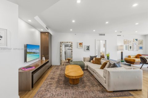 Copropriété à vendre à Miami, Floride: 2 chambres, 153.29 m2 № 2083911 - photo 6