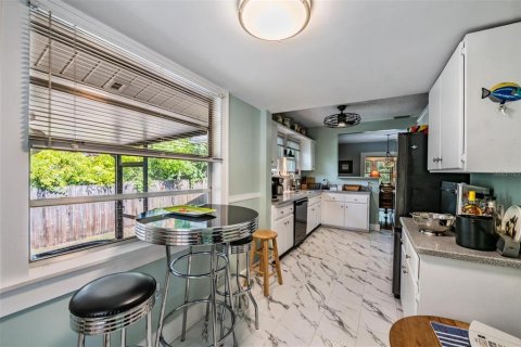 Casa en venta en Clearwater, Florida, 2 dormitorios, 130.99 m2 № 2118100 - foto 24