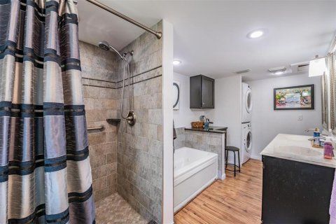 Casa en venta en Clearwater, Florida, 2 dormitorios, 130.99 m2 № 2118100 - foto 15