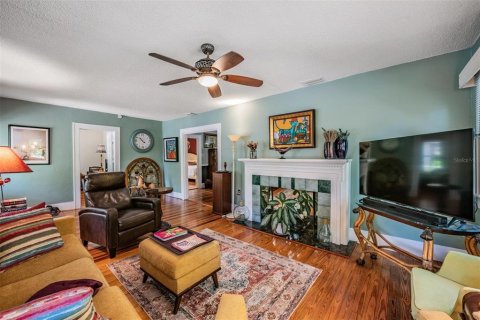 Casa en venta en Clearwater, Florida, 2 dormitorios, 130.99 m2 № 2118100 - foto 4