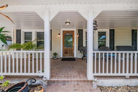Casa en Clearwater, Florida 2 dormitorios, 130.99 m2 № 2118100