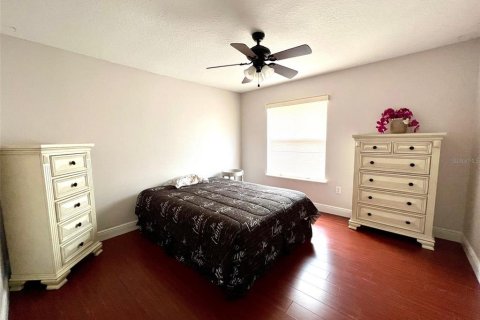 Casa en alquiler en Orlando, Florida, 5 dormitorios, 380.99 m2 № 1743349 - foto 27