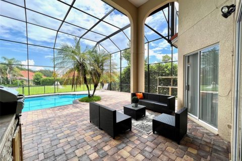 Casa en alquiler en Orlando, Florida, 5 dormitorios, 380.99 m2 № 1743349 - foto 3