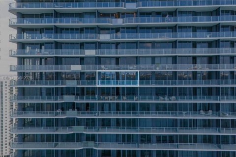 Condominio en venta en Miami, Florida, 3 dormitorios, 164.44 m2 № 2034401 - foto 28