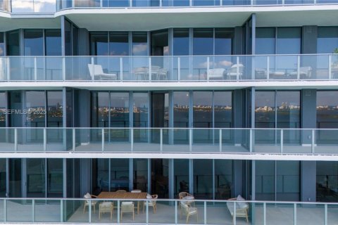 Condominio en venta en Miami, Florida, 3 dormitorios, 164.44 m2 № 2034401 - foto 29