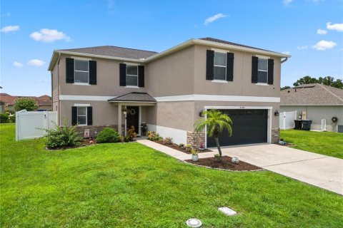 Villa ou maison à vendre à Mulberry, Floride: 4 chambres, 230.3 m2 № 2266389 - photo 2