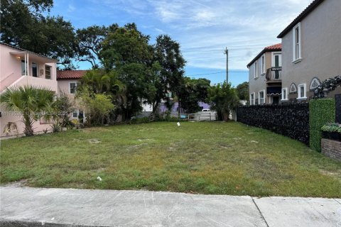 Land in Fort Lauderdale, Florida № 1937146 - photo 4