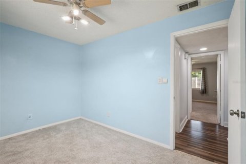 House in Brandon, Florida 3 bedrooms, 153.29 sq.m. № 2103629 - photo 21