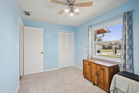 House in Brandon, Florida 3 bedrooms, 153.29 sq.m. № 2103629 - photo 19
