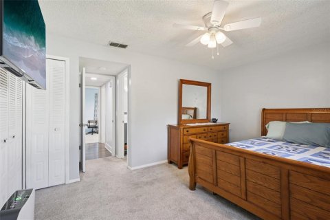 House in Brandon, Florida 3 bedrooms, 153.29 sq.m. № 2103629 - photo 26