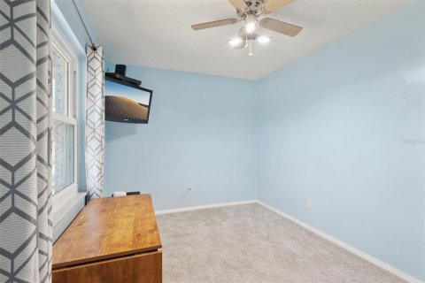 House in Brandon, Florida 3 bedrooms, 153.29 sq.m. № 2103629 - photo 20