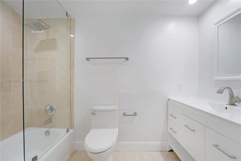 Appartement à louer à Miami Beach, Floride: 2 chambres, 111.48 m2 № 2154867 - photo 7