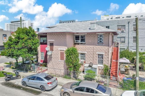 Immobilier commercial à vendre à Miami, Floride № 1922377 - photo 7