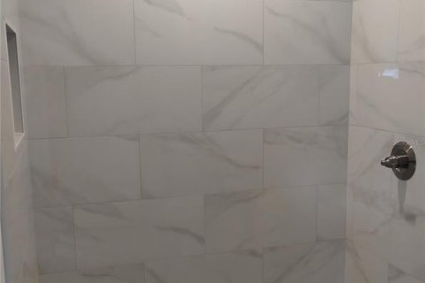 Appartement à louer à Winter Haven, Floride: 2 chambres, 88.26 m2 № 1847047 - photo 9