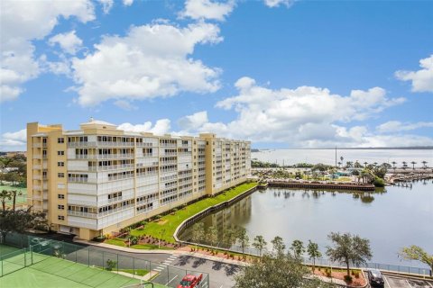 Condo in Merrit Island, Florida, 3 bedrooms  № 1616561 - photo 21