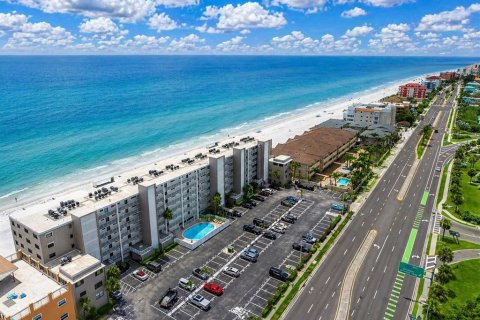 Copropriété à louer à Indian Shores, Floride: 2 chambres, 91.97 m2 № 2114806 - photo 3