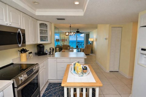Copropriété à louer à Indian Shores, Floride: 2 chambres, 91.97 m2 № 2114806 - photo 5